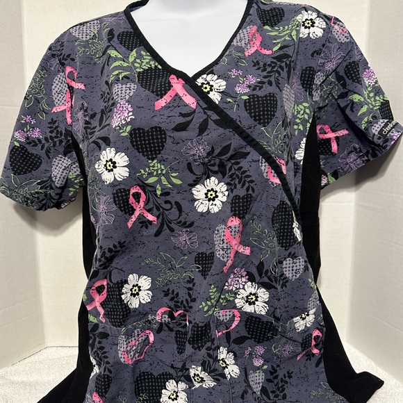 Cherokee Women's Heart and Floral Print scrub Top - Black and Pink - Picture 1 of 5